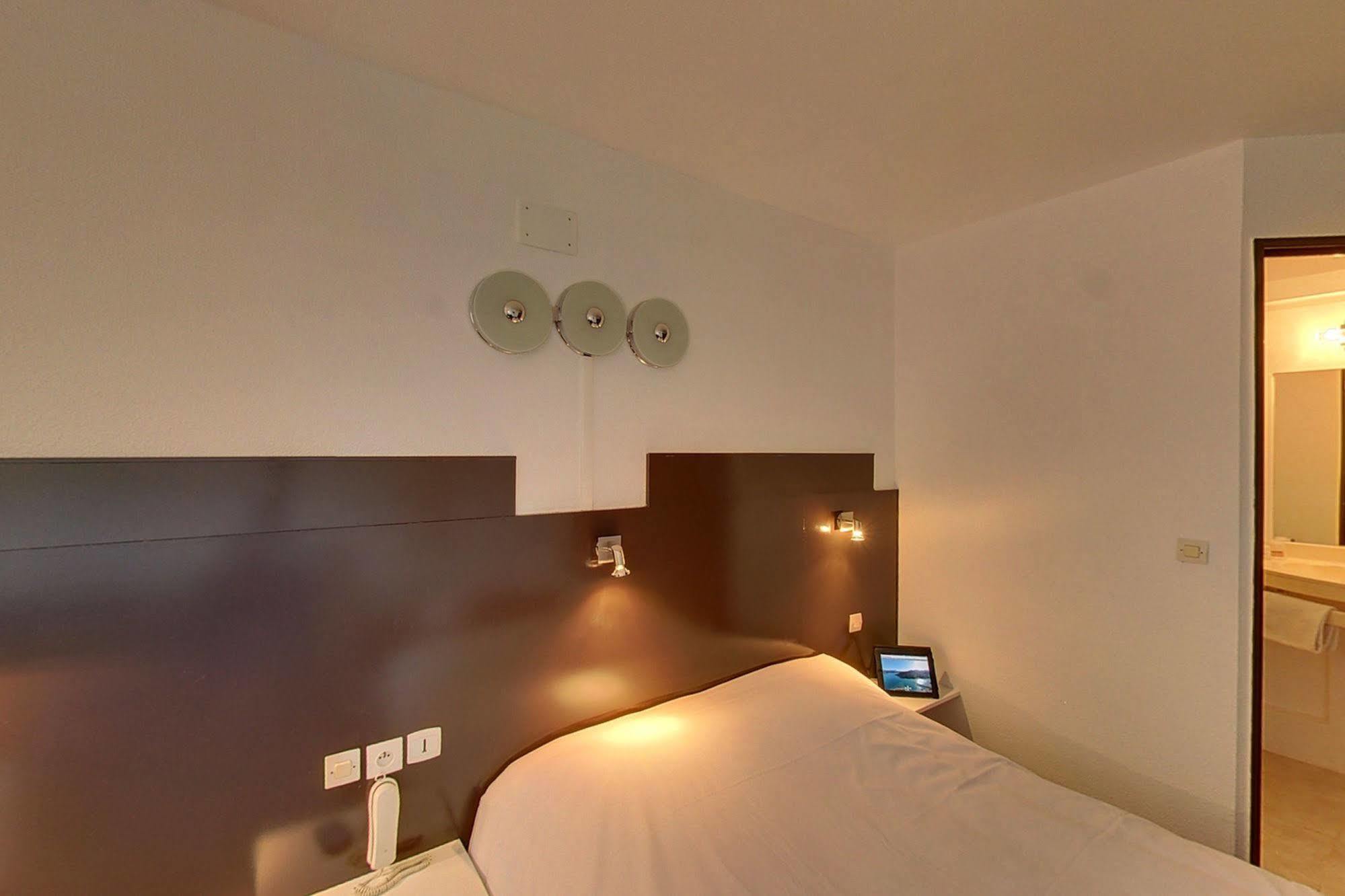 The Originals Access, Hotel Beziers Est Villeneuve-les-Beziers Exterior photo