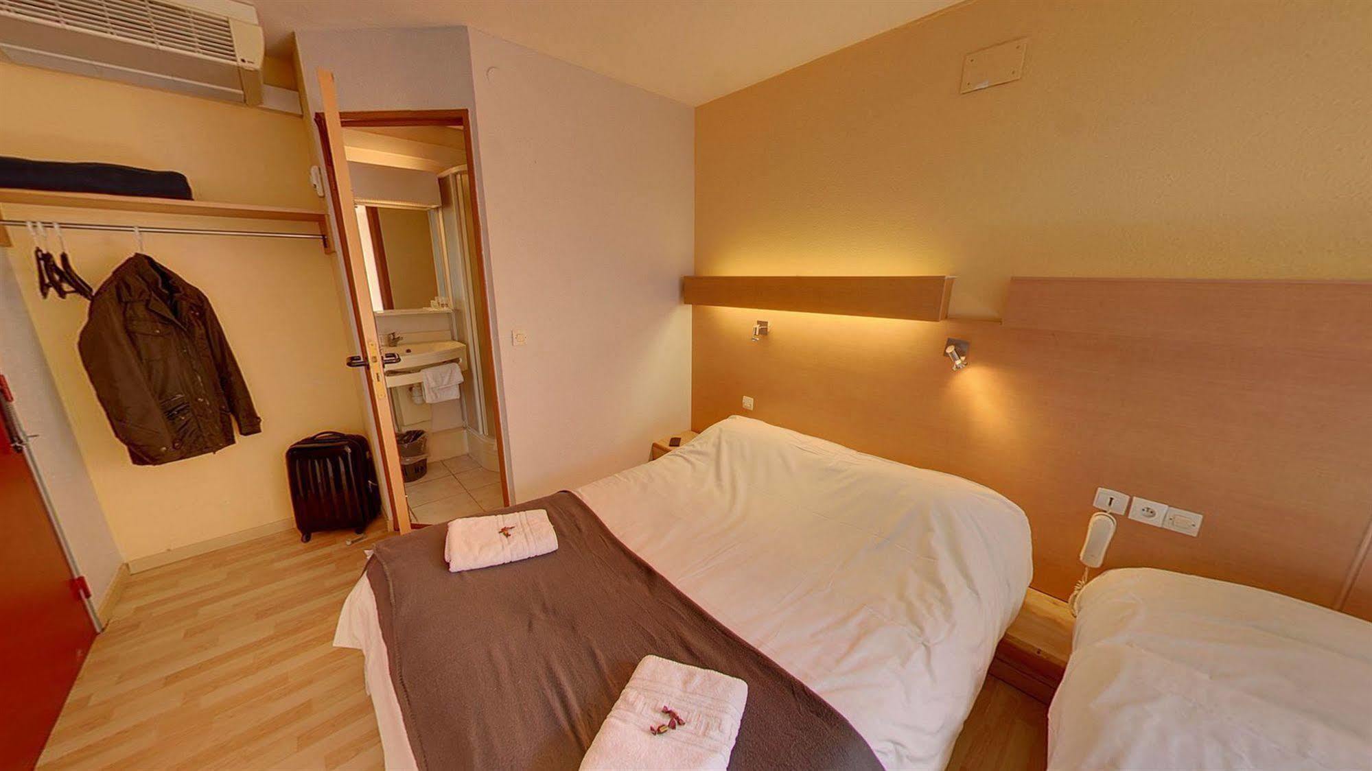 The Originals Access, Hotel Beziers Est Villeneuve-les-Beziers Exterior photo